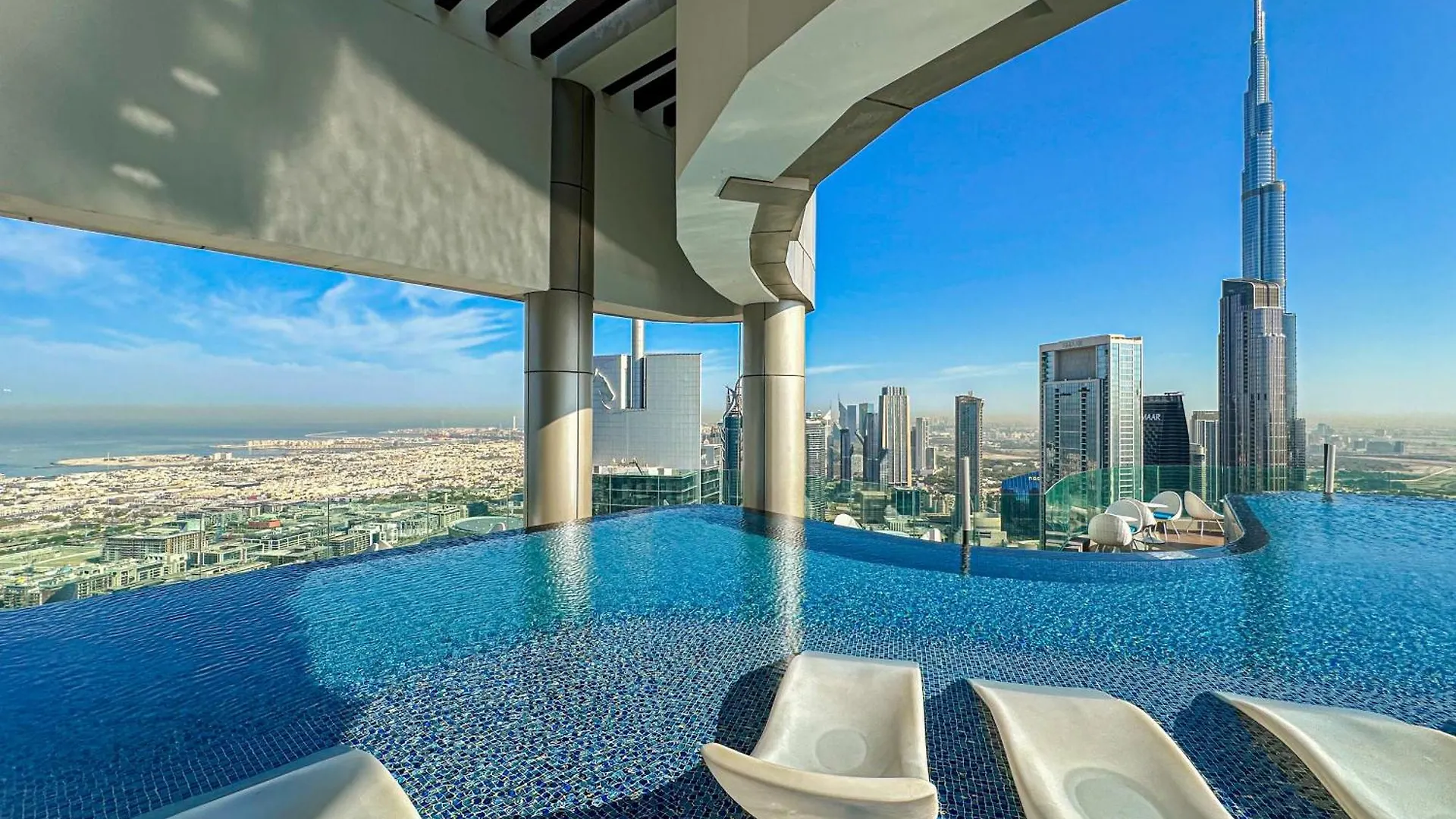 Sky Palace With Burj Views & Downtown'S Top Rooftop Pool, 3Br Apartment In Paramount Hotel Midtown Dubai